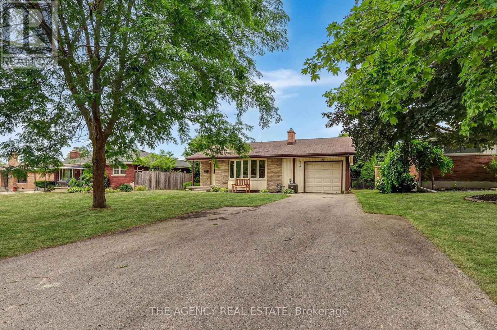 254 KING EDWARD AVENUE