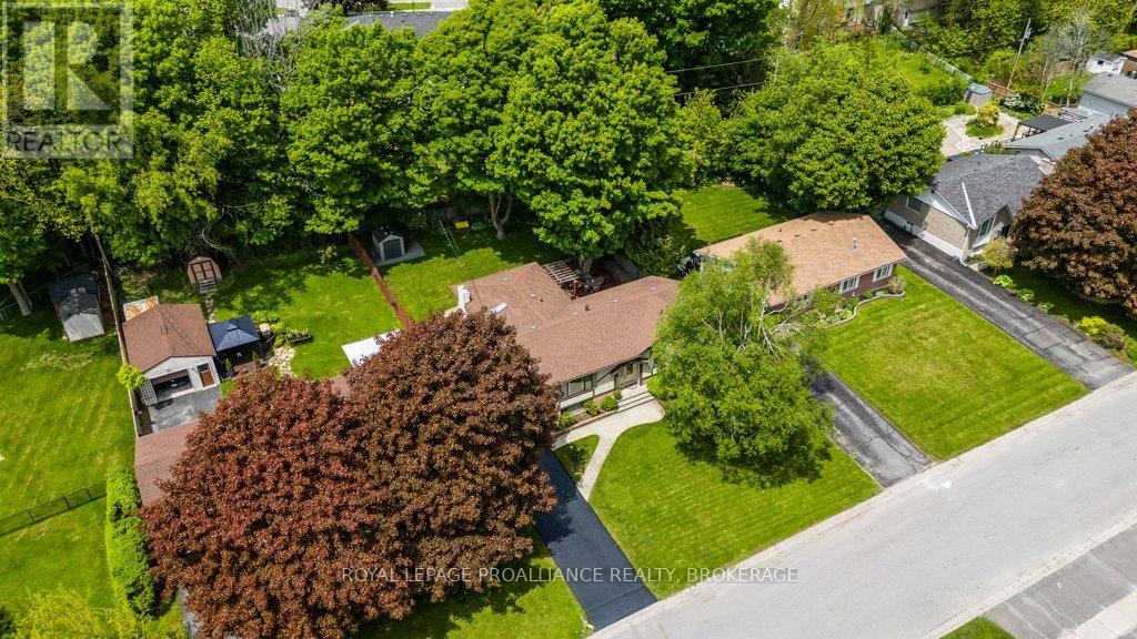 611 BOURNE PLACE