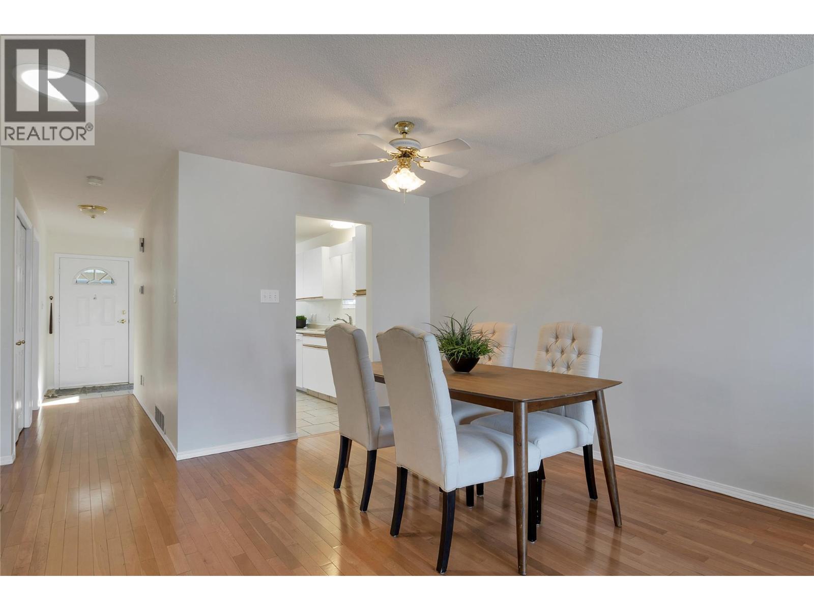 3906 Pleasant Valley Road Unit# 10