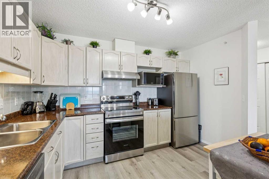 2301, 2000 Sienna Park Green SW
