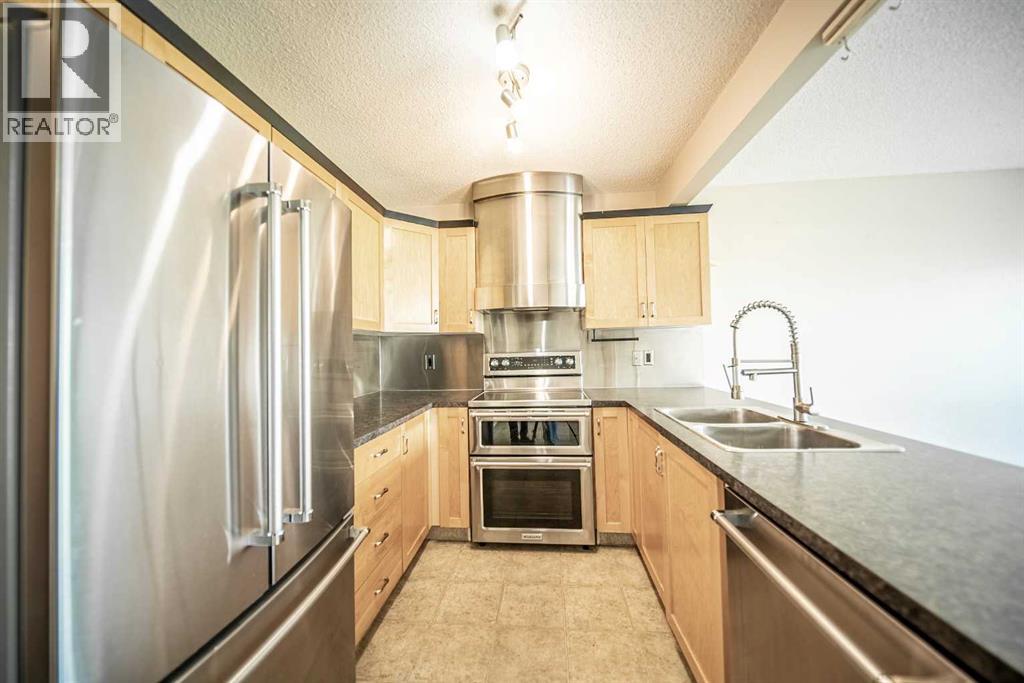 11985 Coventry Hills Way NE