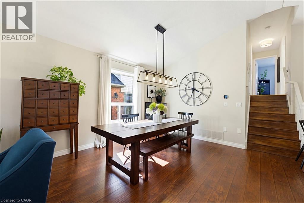 41 BRIAROSE Place