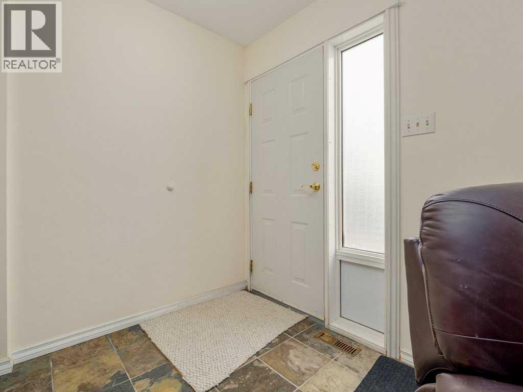 581 Broadview Street