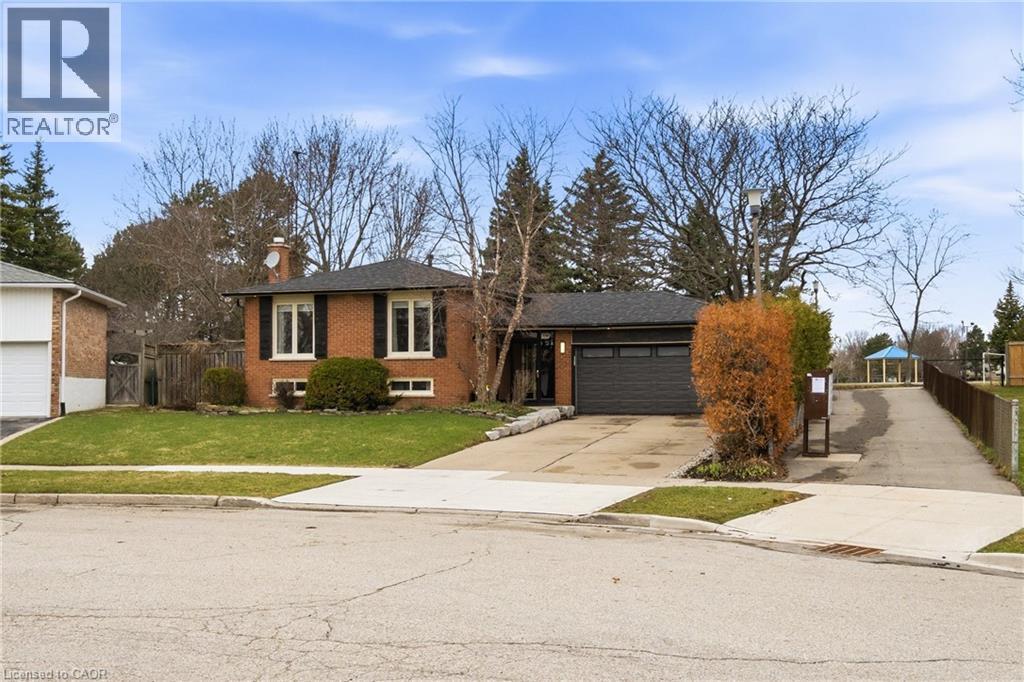 21 MILVERTON Close