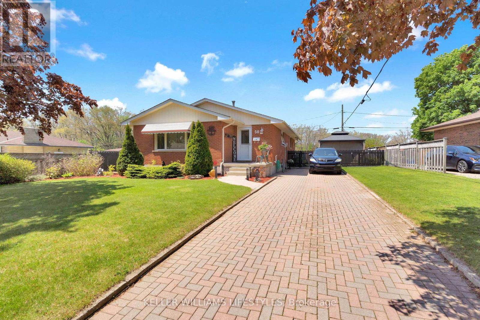 50 ALGONQUIN CRESCENT