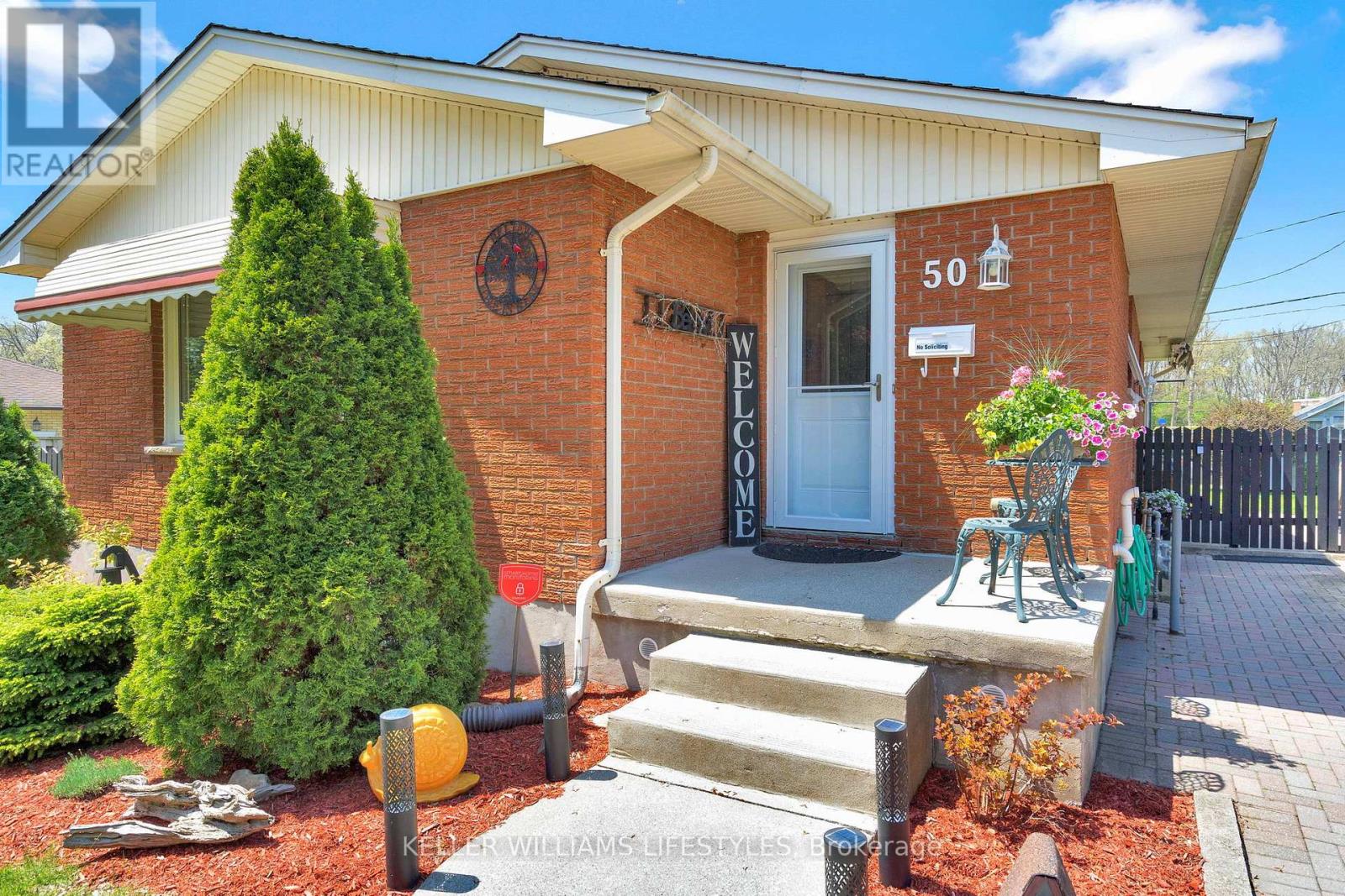 50 ALGONQUIN CRESCENT