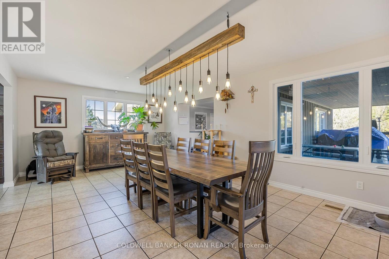 5735 CONCESSION RD 6