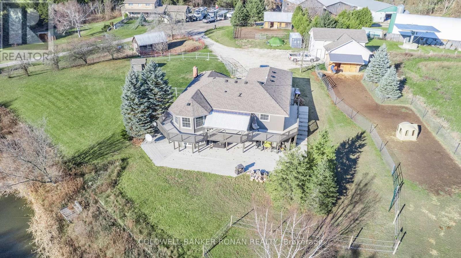 5735 CONCESSION RD 6