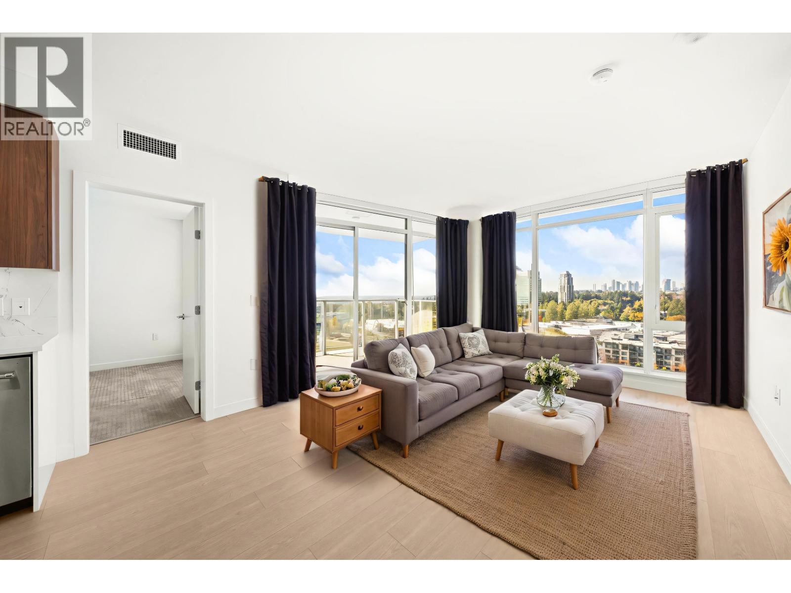 1101 7683 PARK CRESCENT