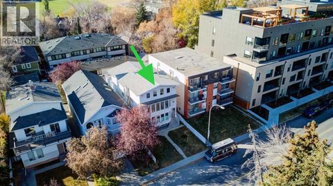 3, 1921 5 Street SW Calgary AB T2S2B2