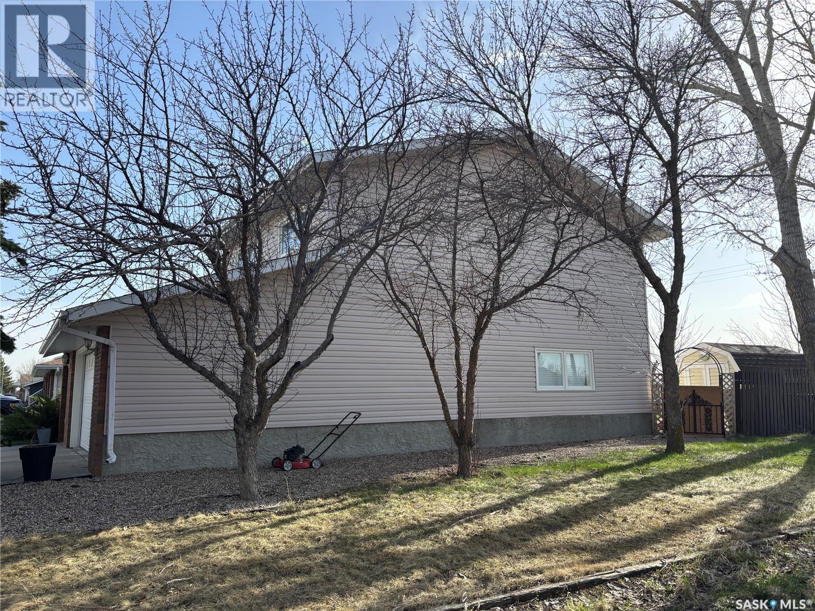 52 Harrigan CRESCENT