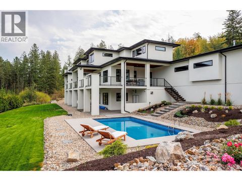 4451 Hayes Road Kelowna BC V1W5A7