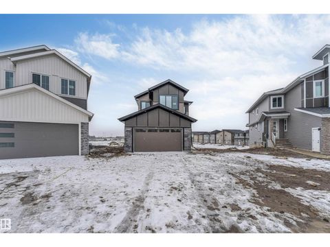 4404 35 ST Beaumont AB T4X3H3