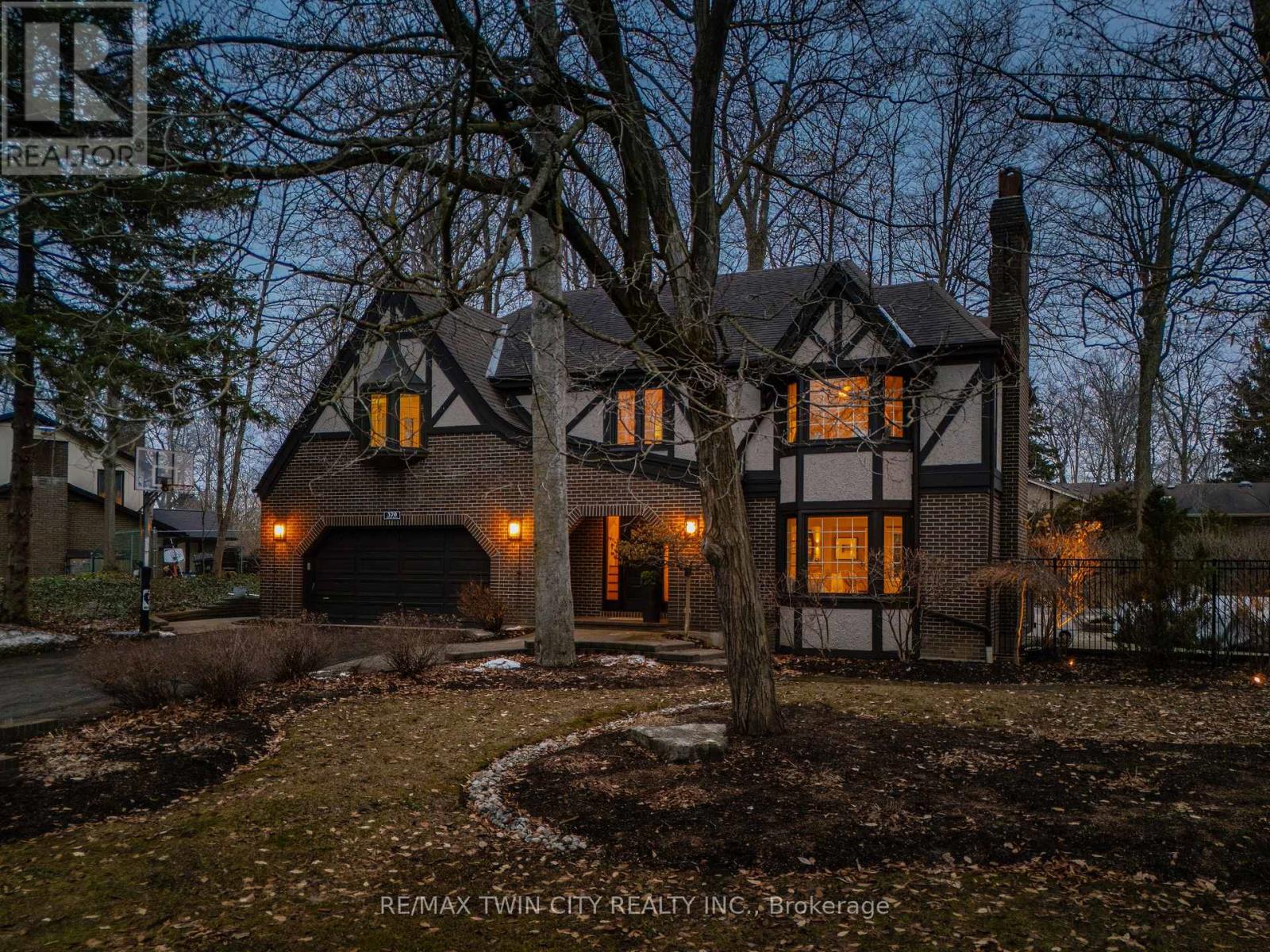 370 GREEN ACRES DRIVE