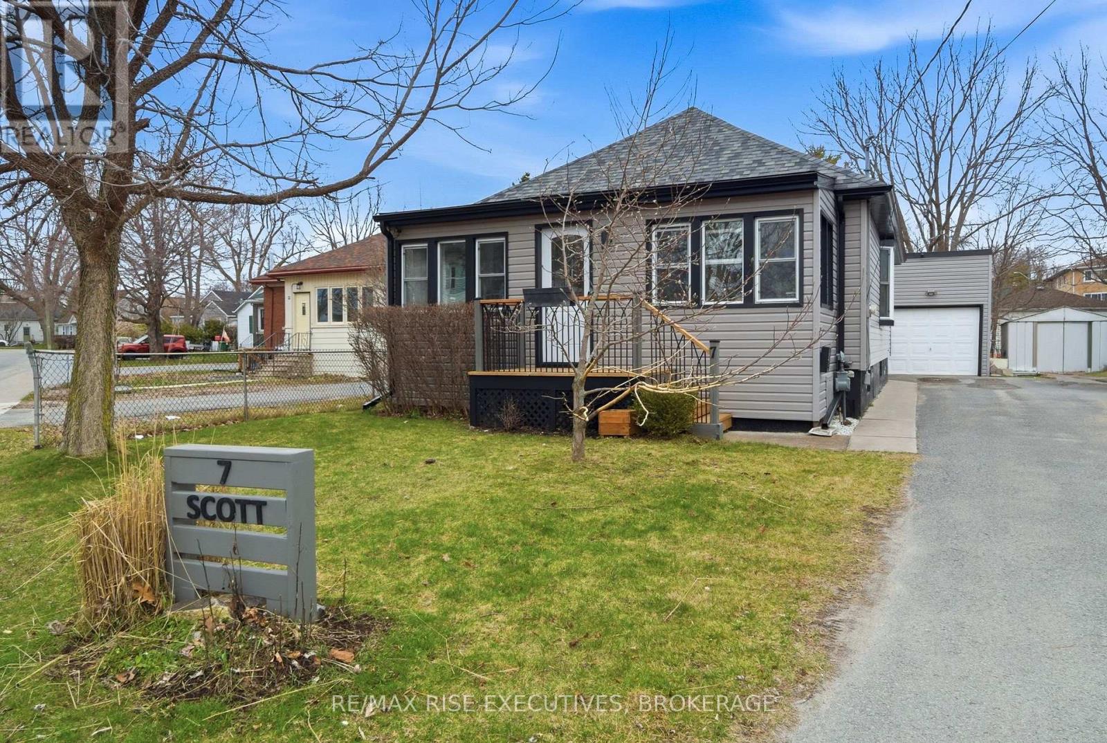 7 SCOTT STREET