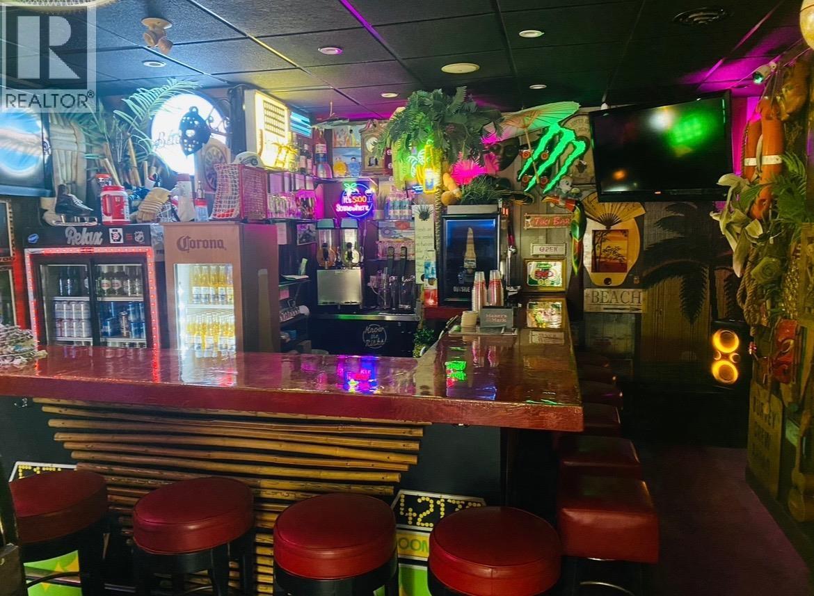 4527 HASTINGS STREET