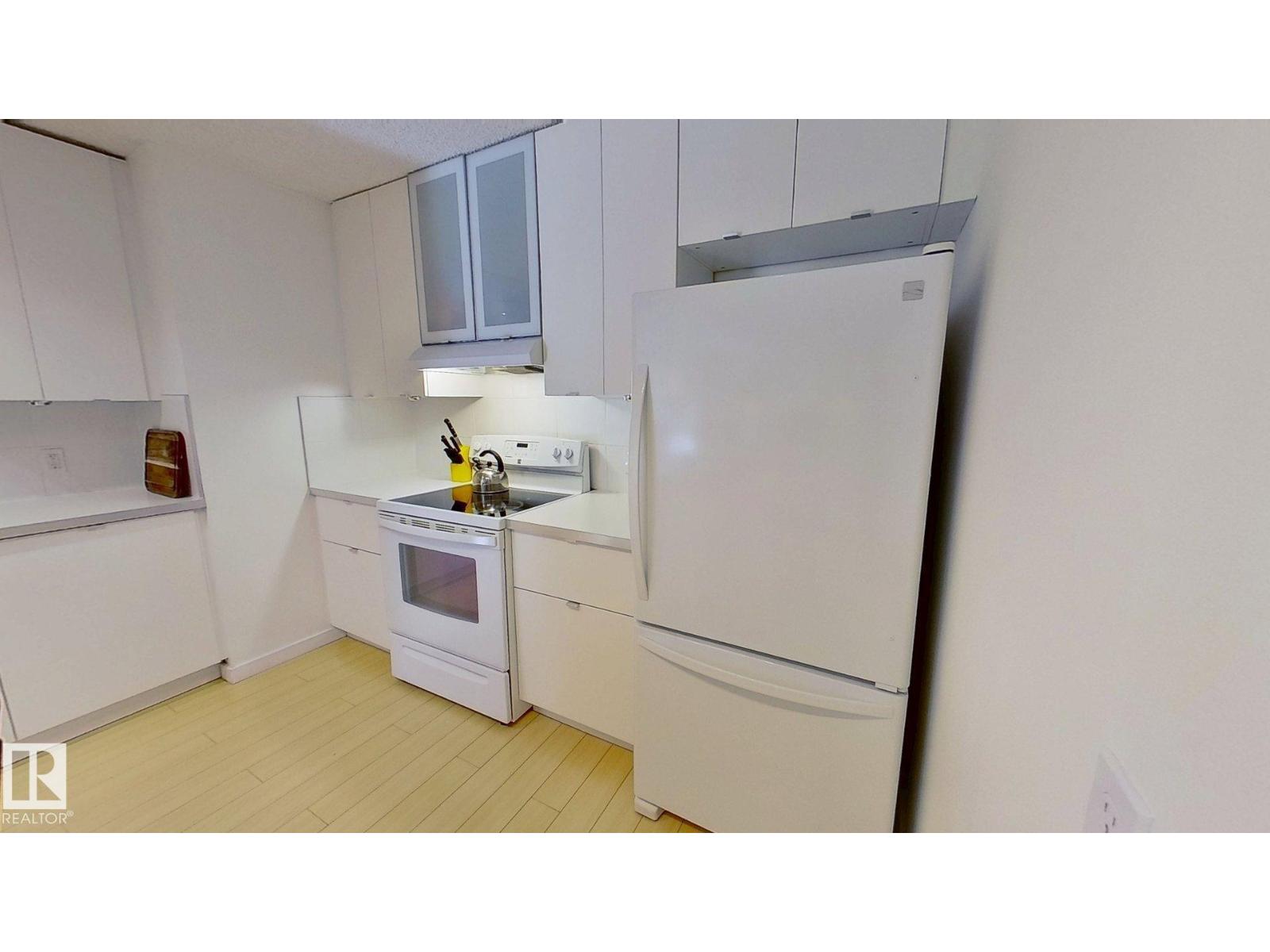 #104 10175 114 ST NW
