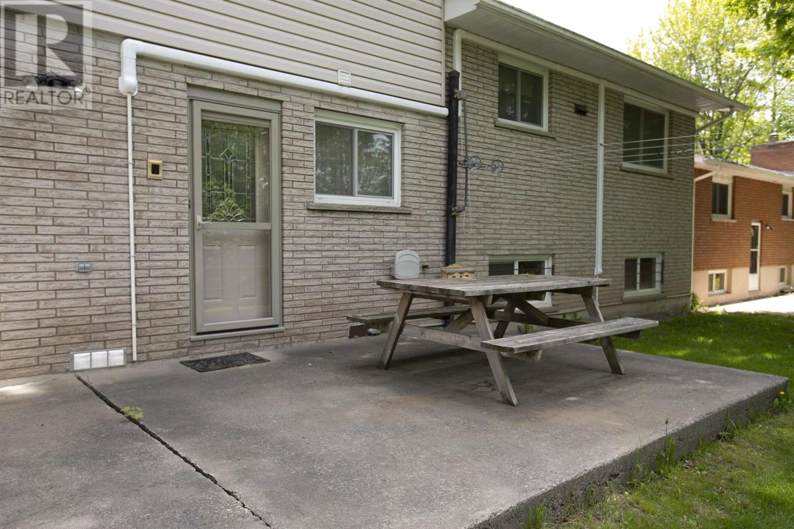 Homes for Sale Sault Ste. Marie 15 Westridge RD