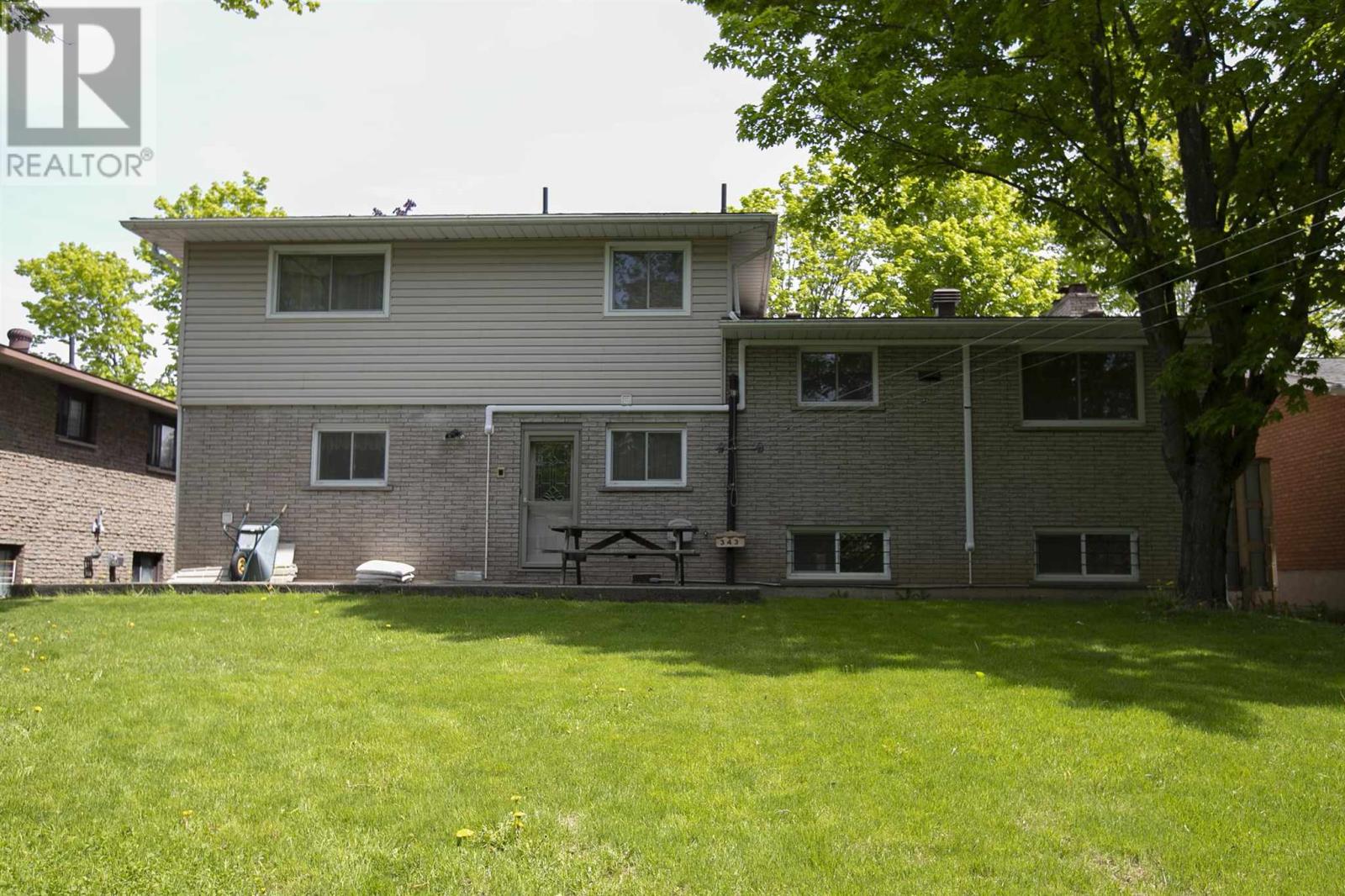 Homes for Sale Sault Ste. Marie 15 Westridge RD