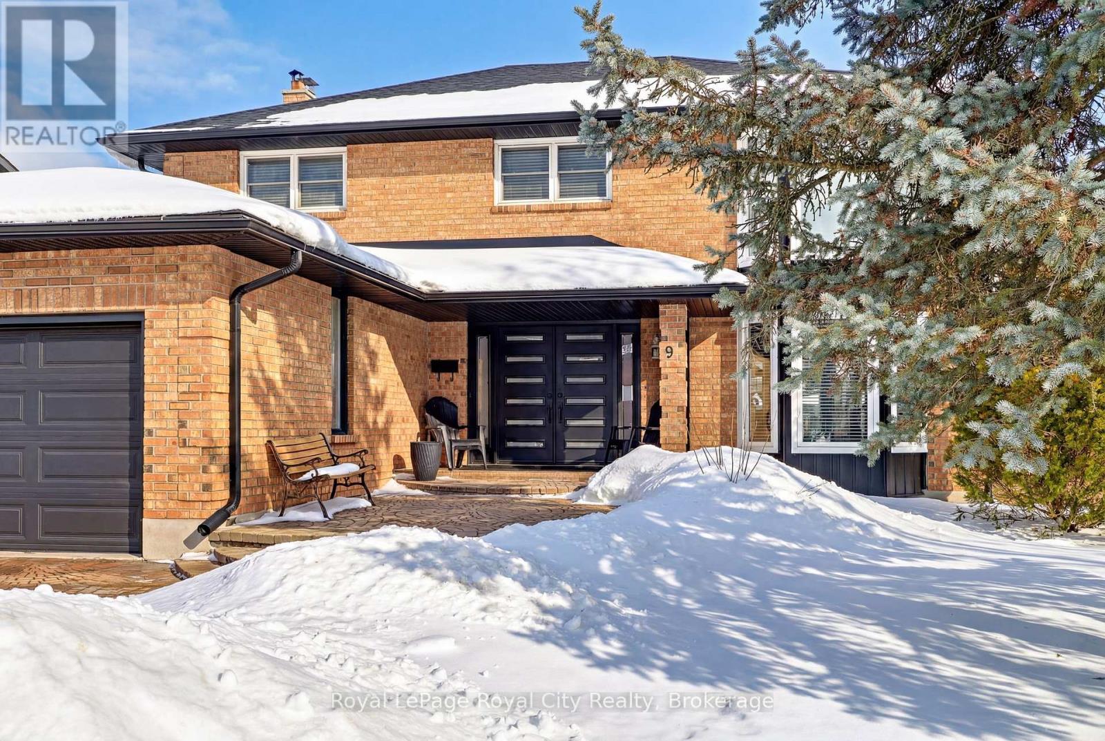 9 KORTRIGHT ROAD E