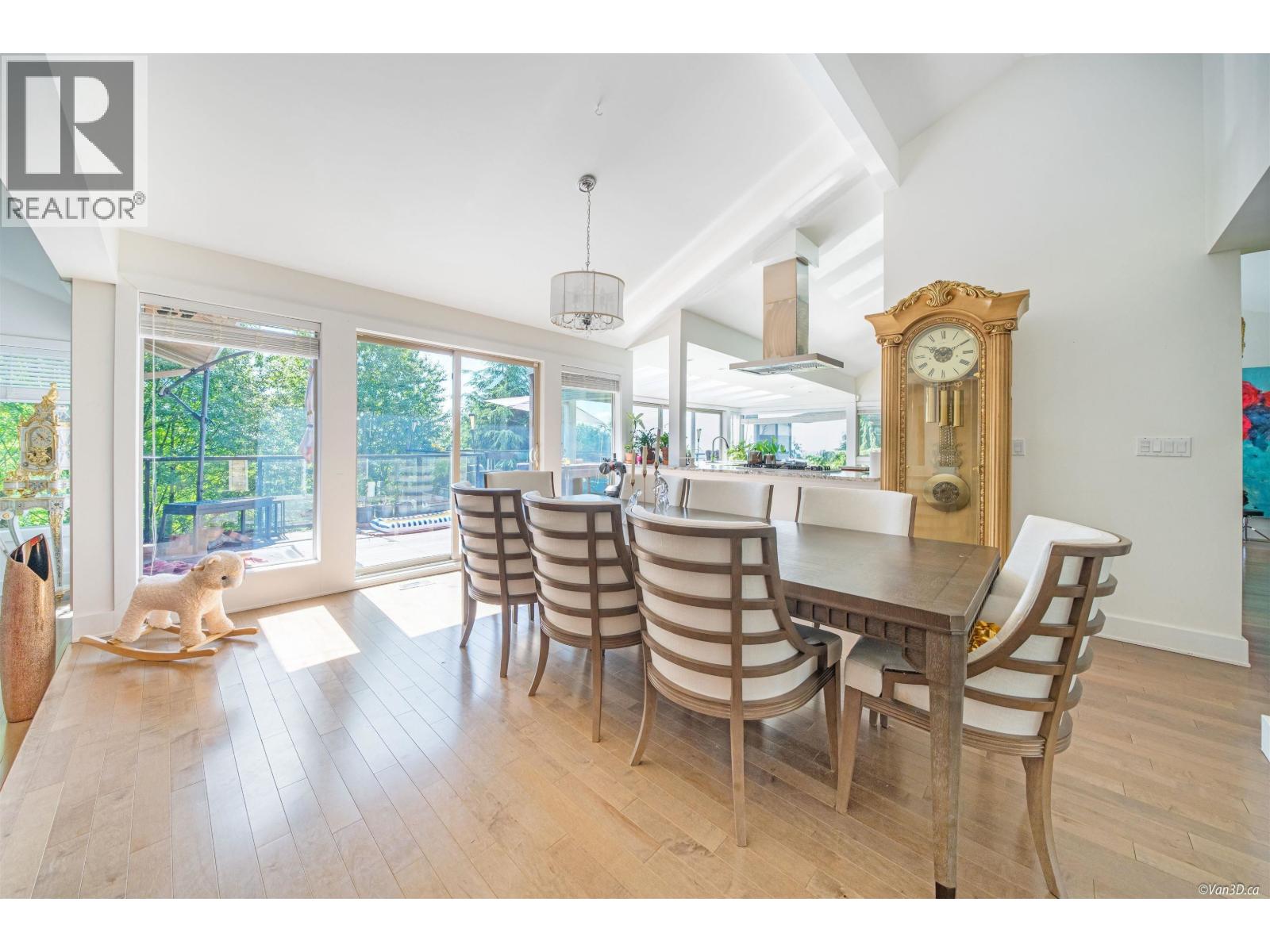 1448 SANDHURST PLACE