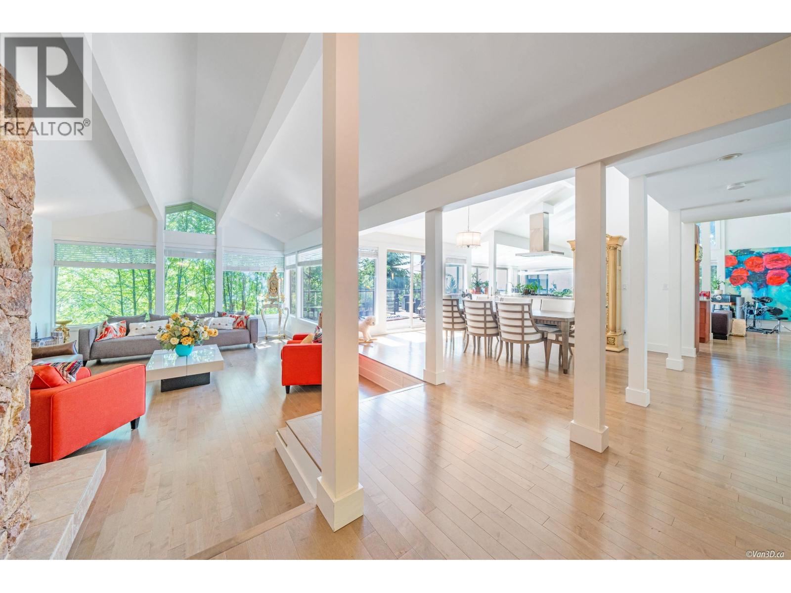 1448 SANDHURST PLACE