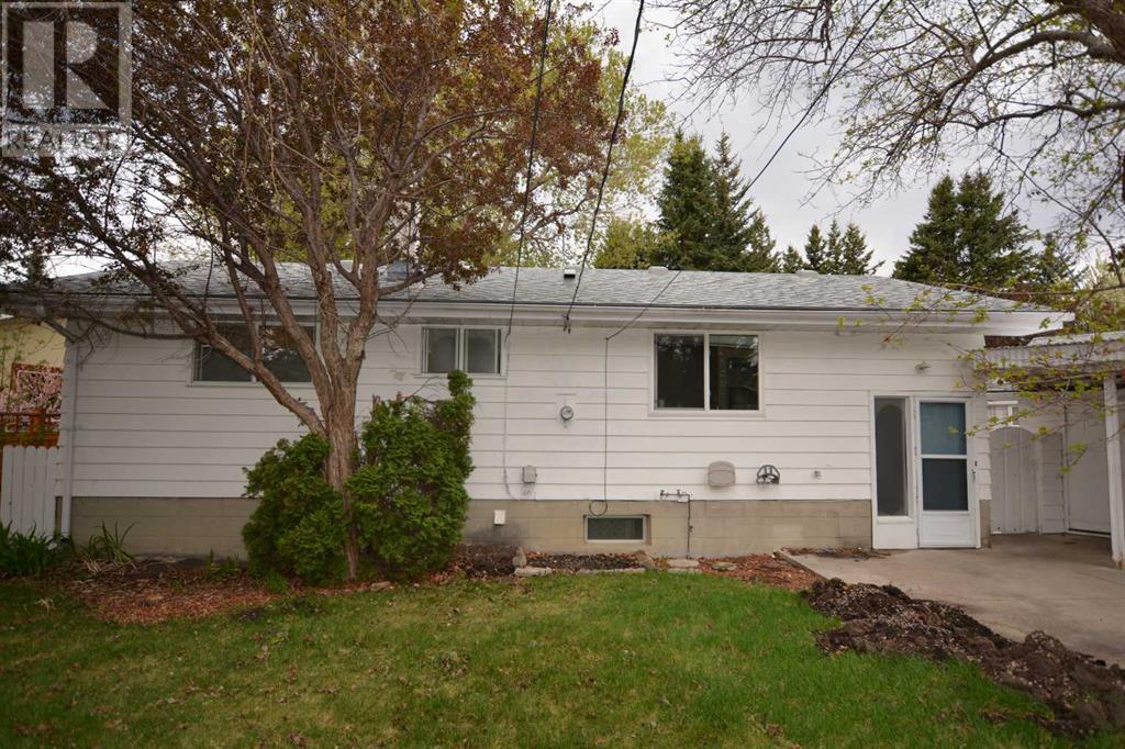 3212 Breen Crescent NW