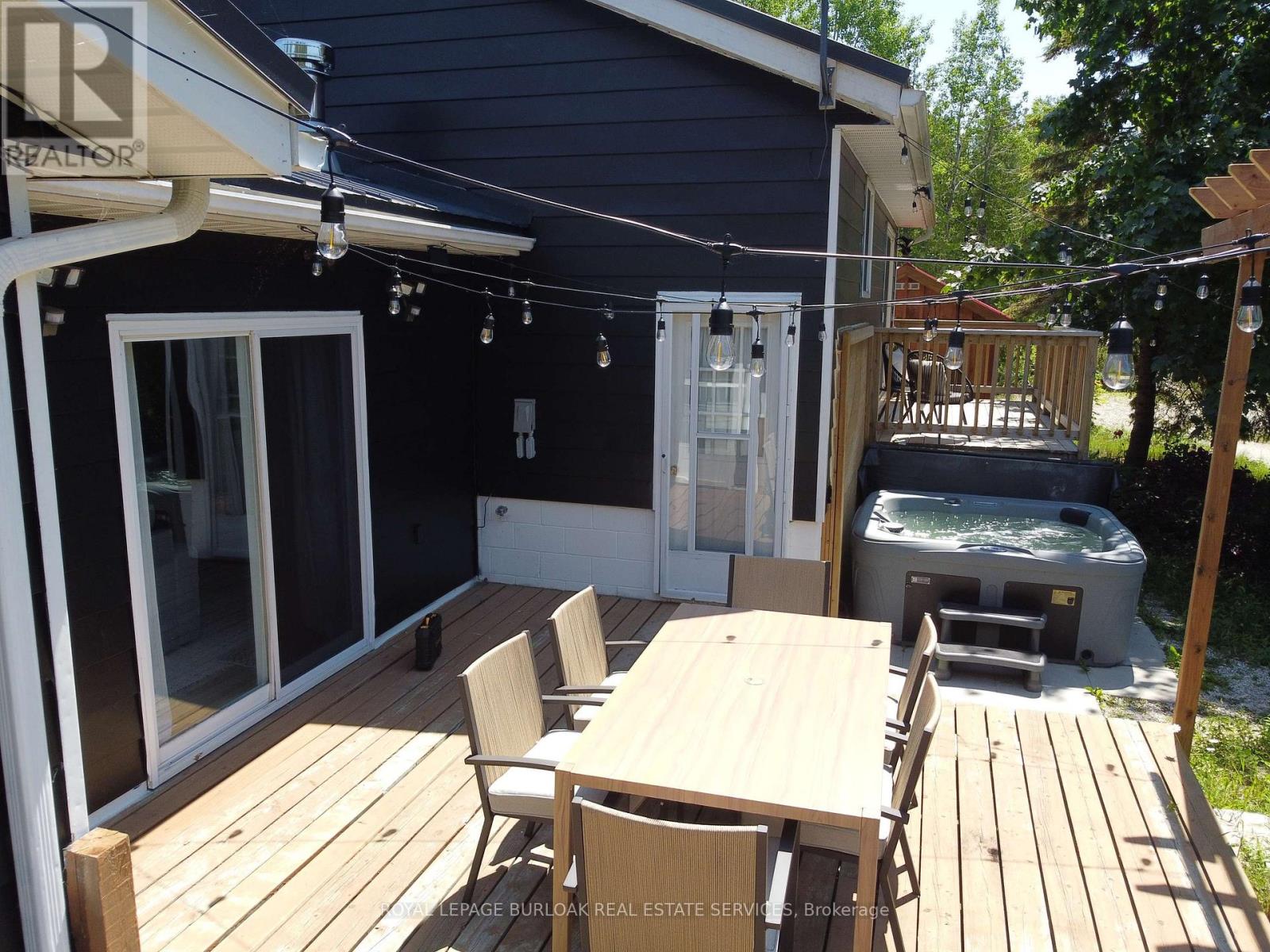 468 WARNER BAY ROAD