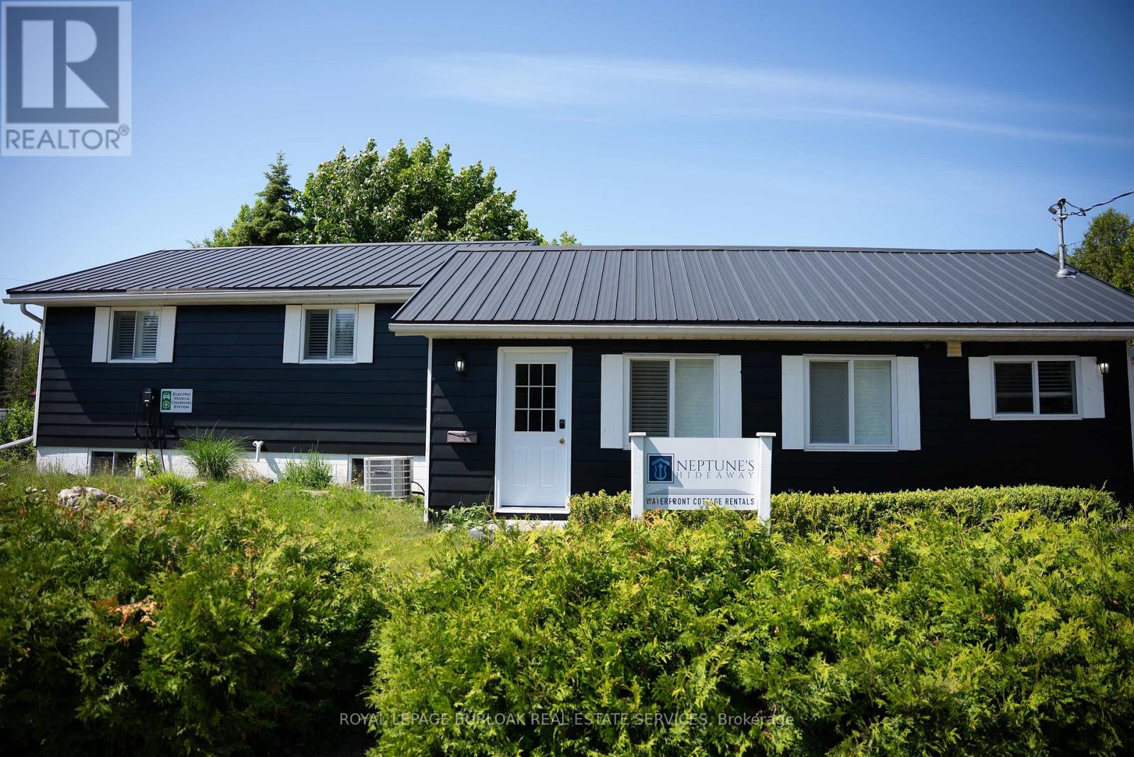 468 WARNER BAY ROAD