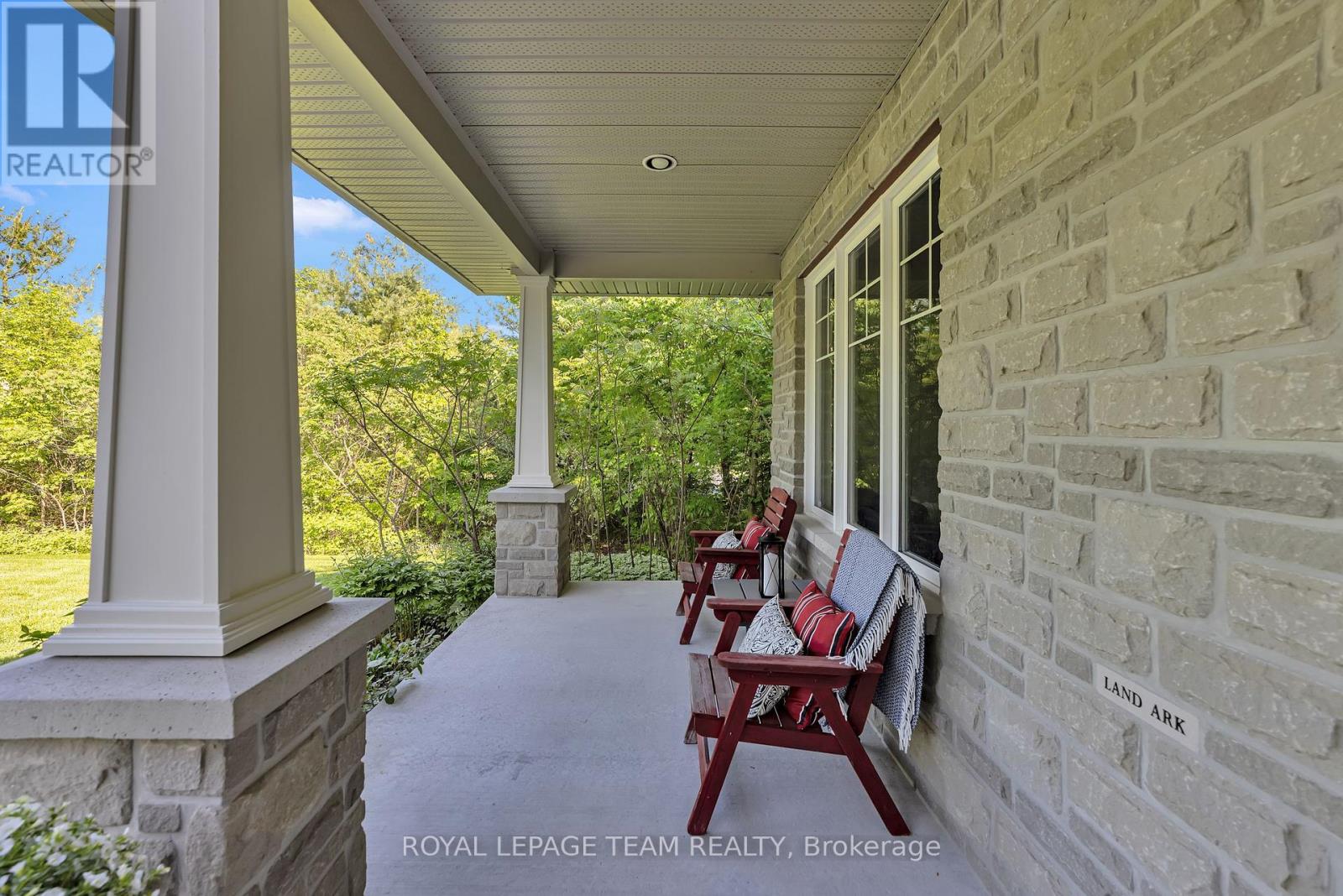 387 RIDGESIDE FARM DRIVE