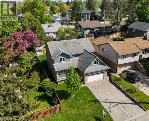 69 MULBERRY Drive Cambridge ON N3C3S9