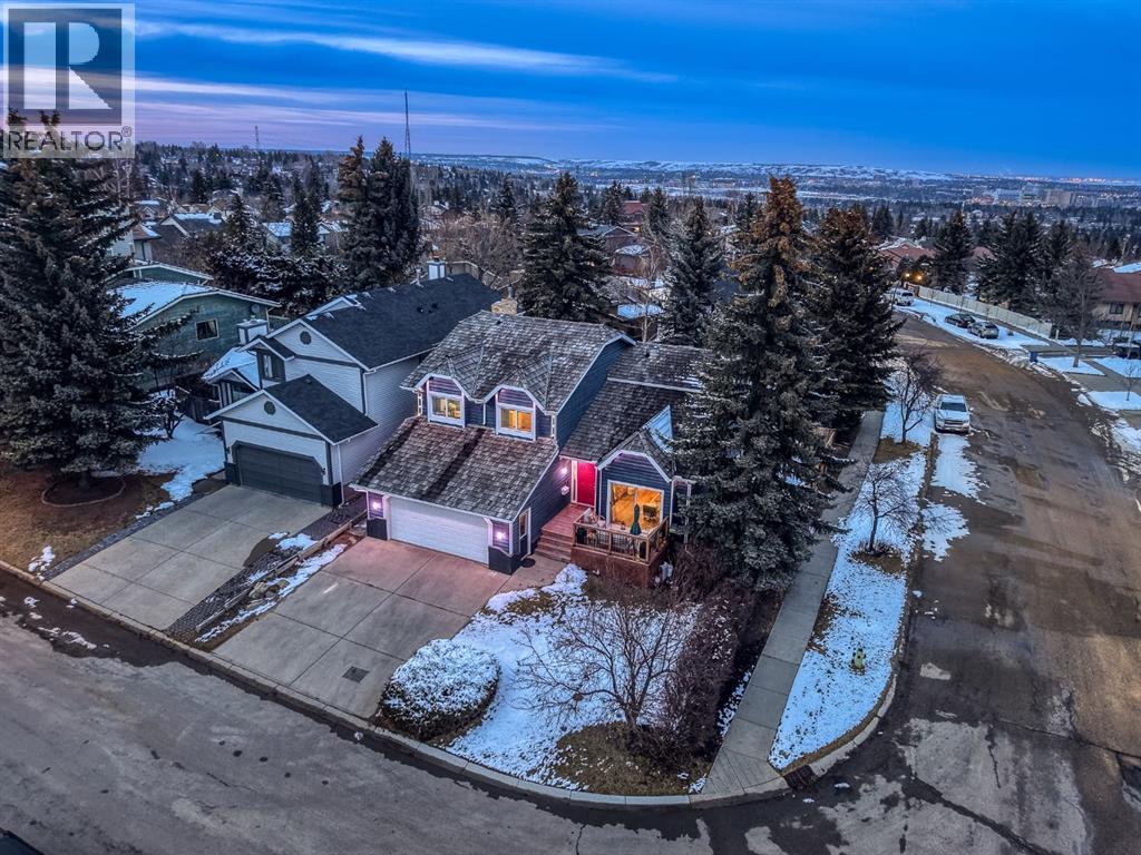 76 Stradbrooke Way SW