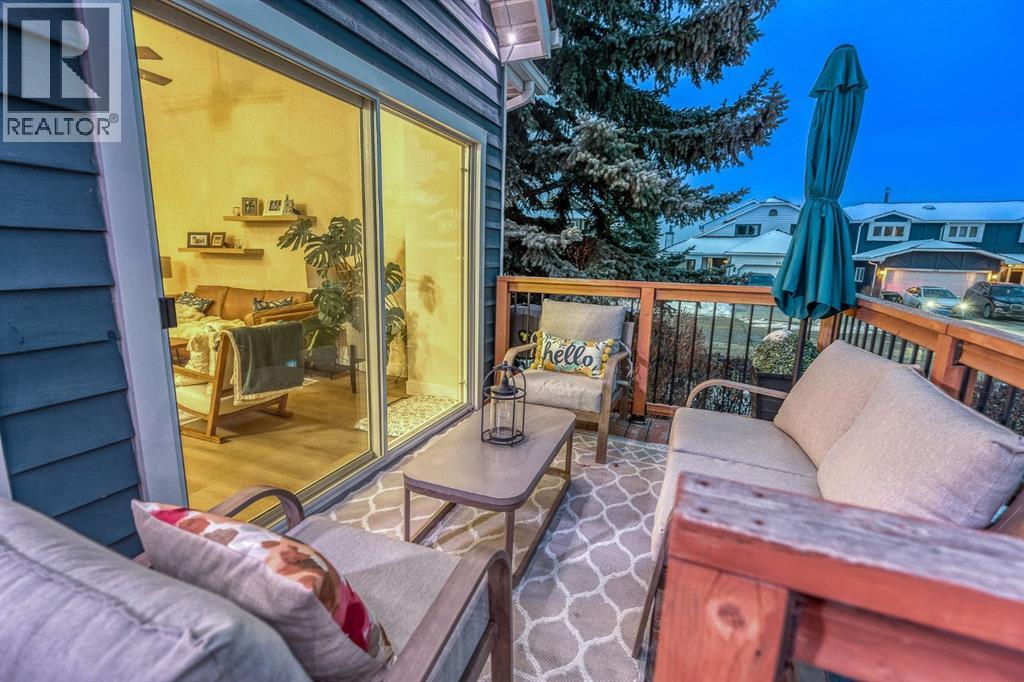 76 Stradbrooke Way SW