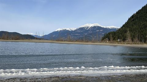430 ESPLANADE AVENUE|Harrison Hot Springs Harrison Hot Springs BC V0M1K0