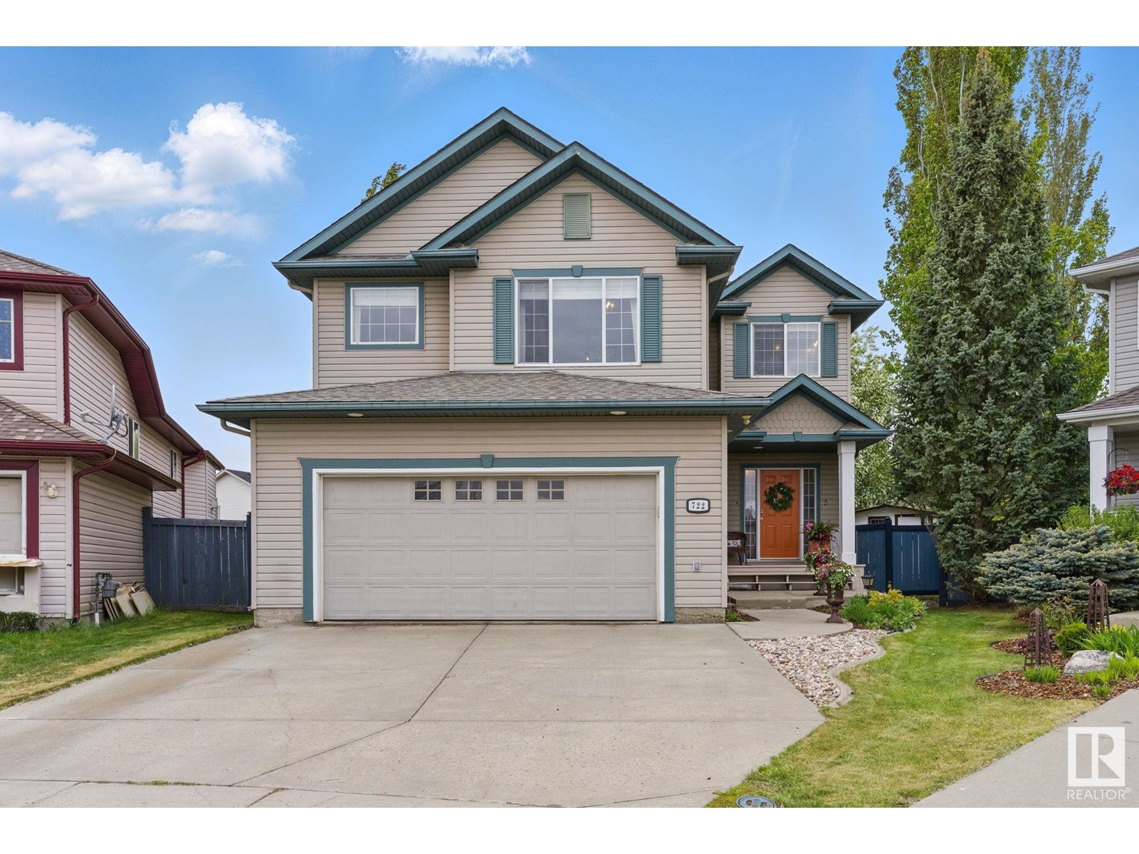 722 BARRIE CL SW