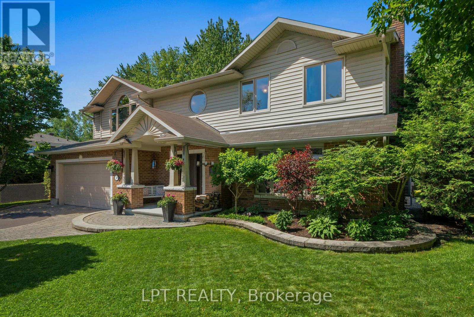 38 GLENDENNING DRIVE