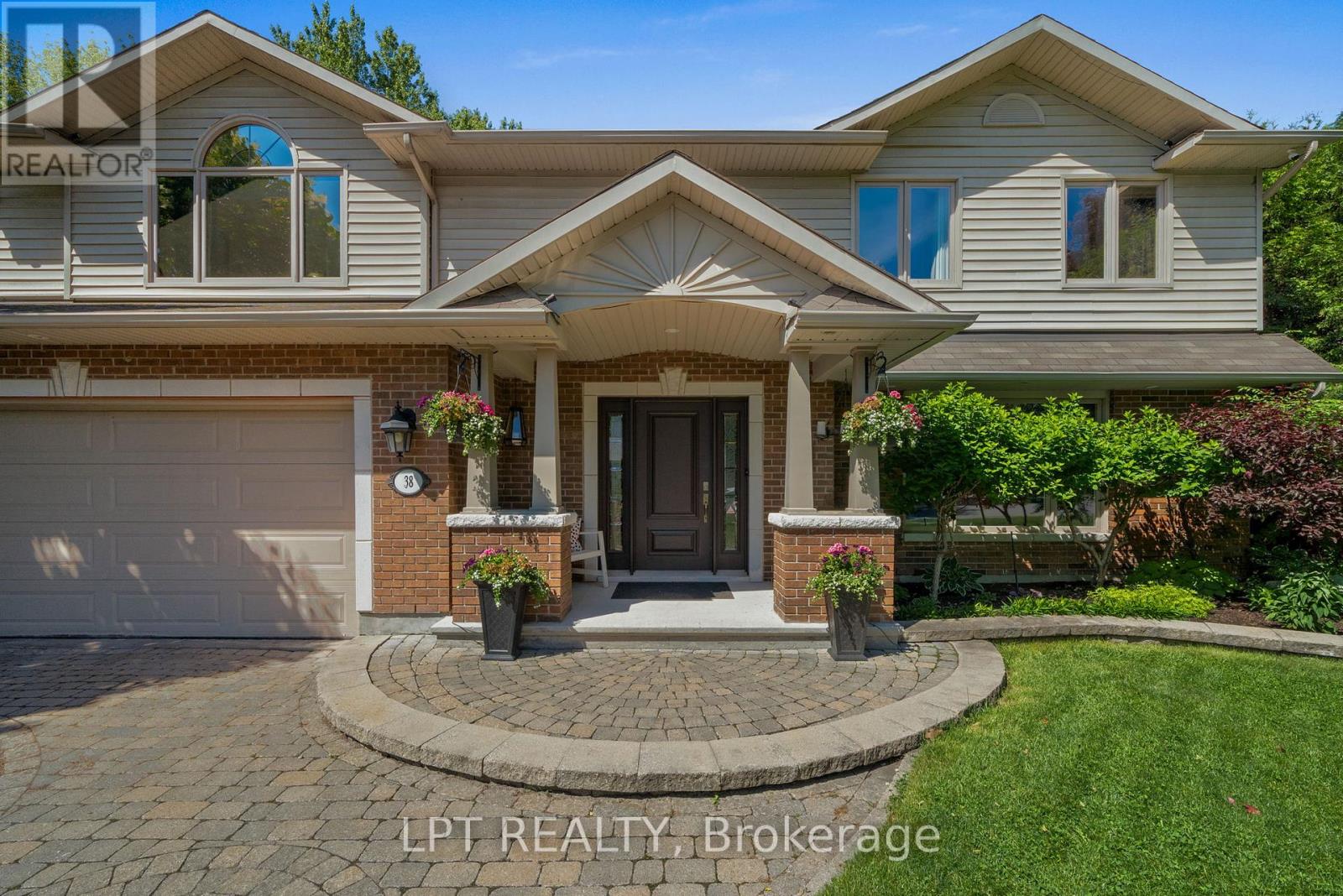 38 GLENDENNING DRIVE