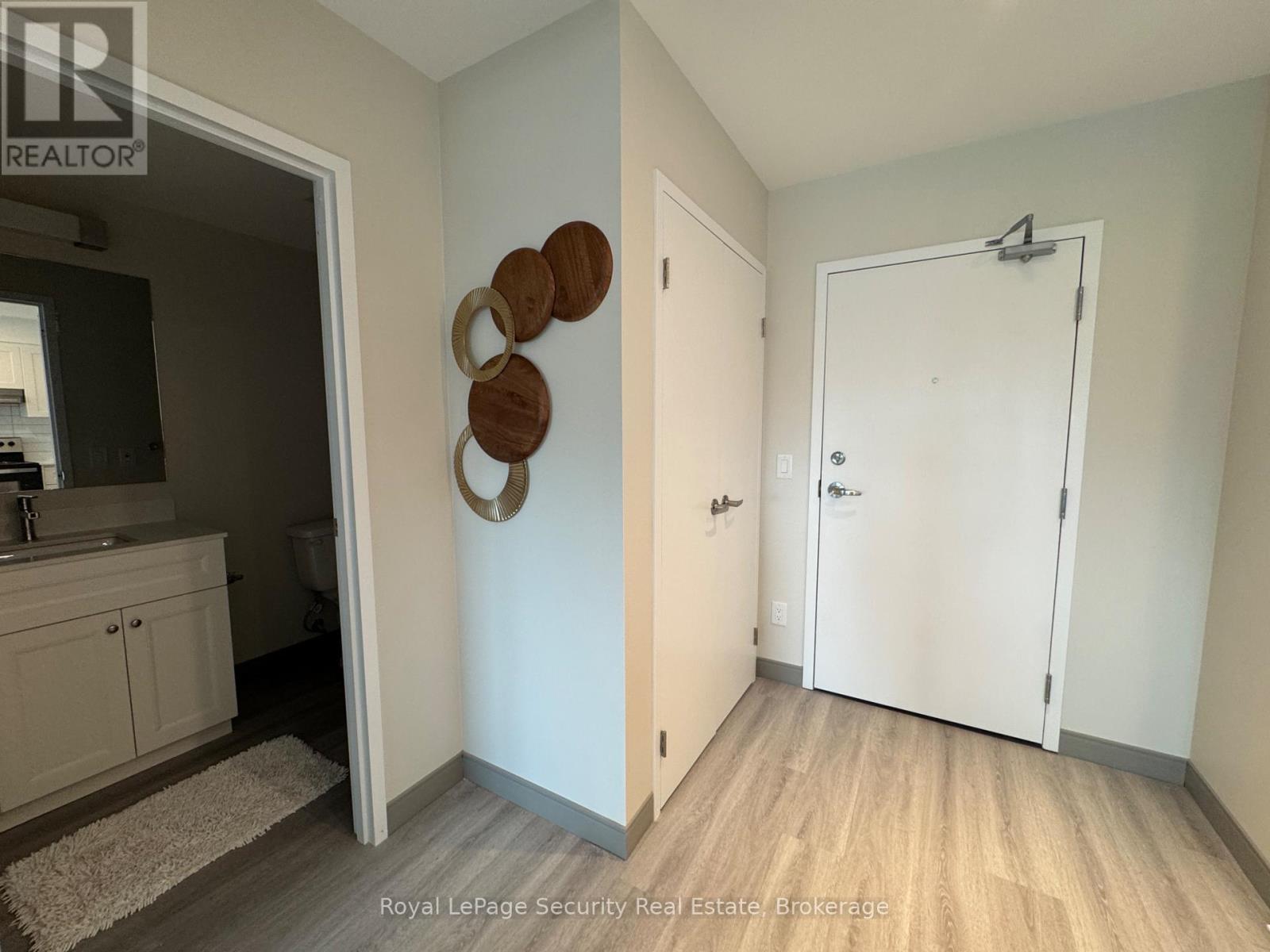 514 - 1015 INNISFIL BEACH ROAD