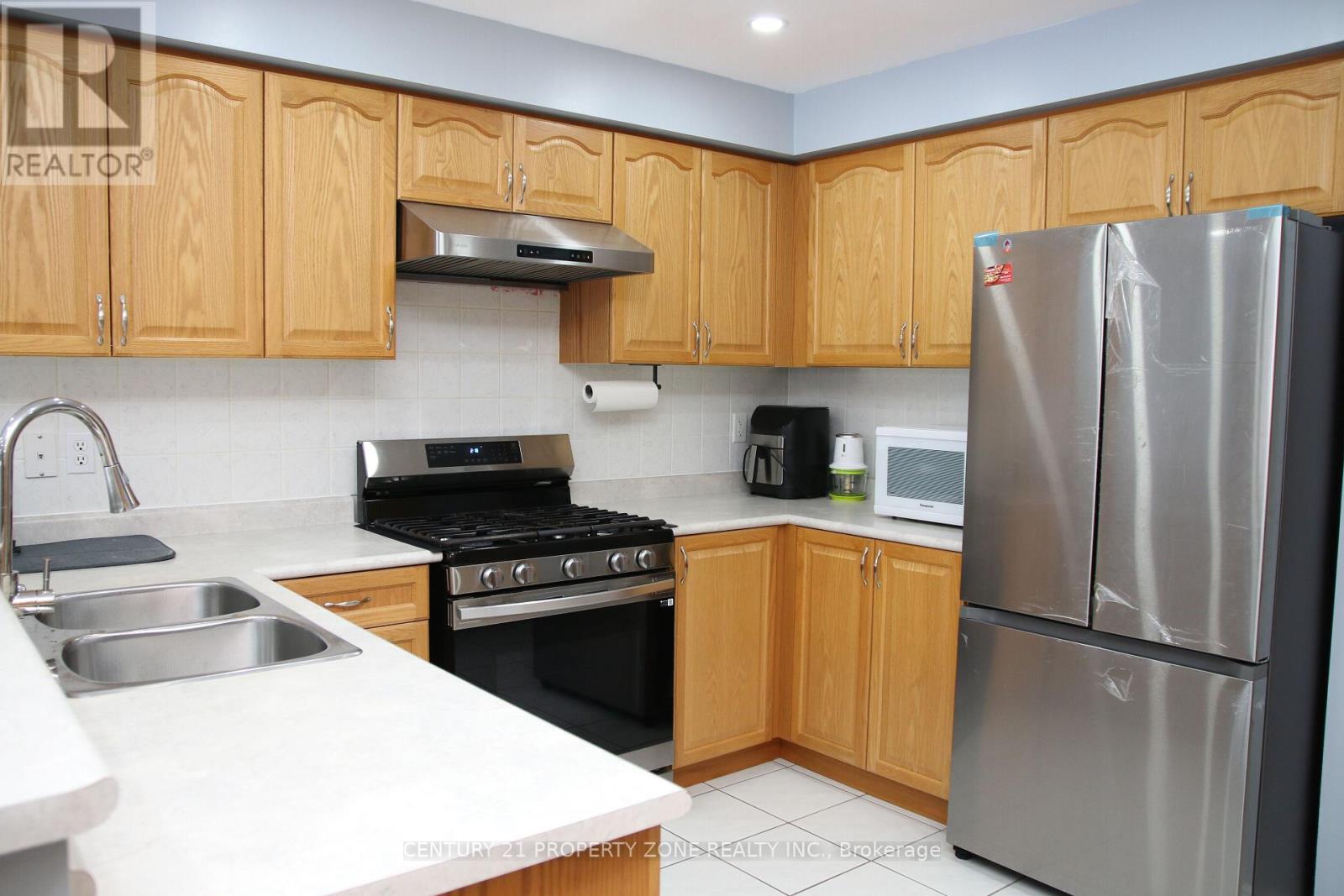 24 SWEET CLOVER CRESCENT
