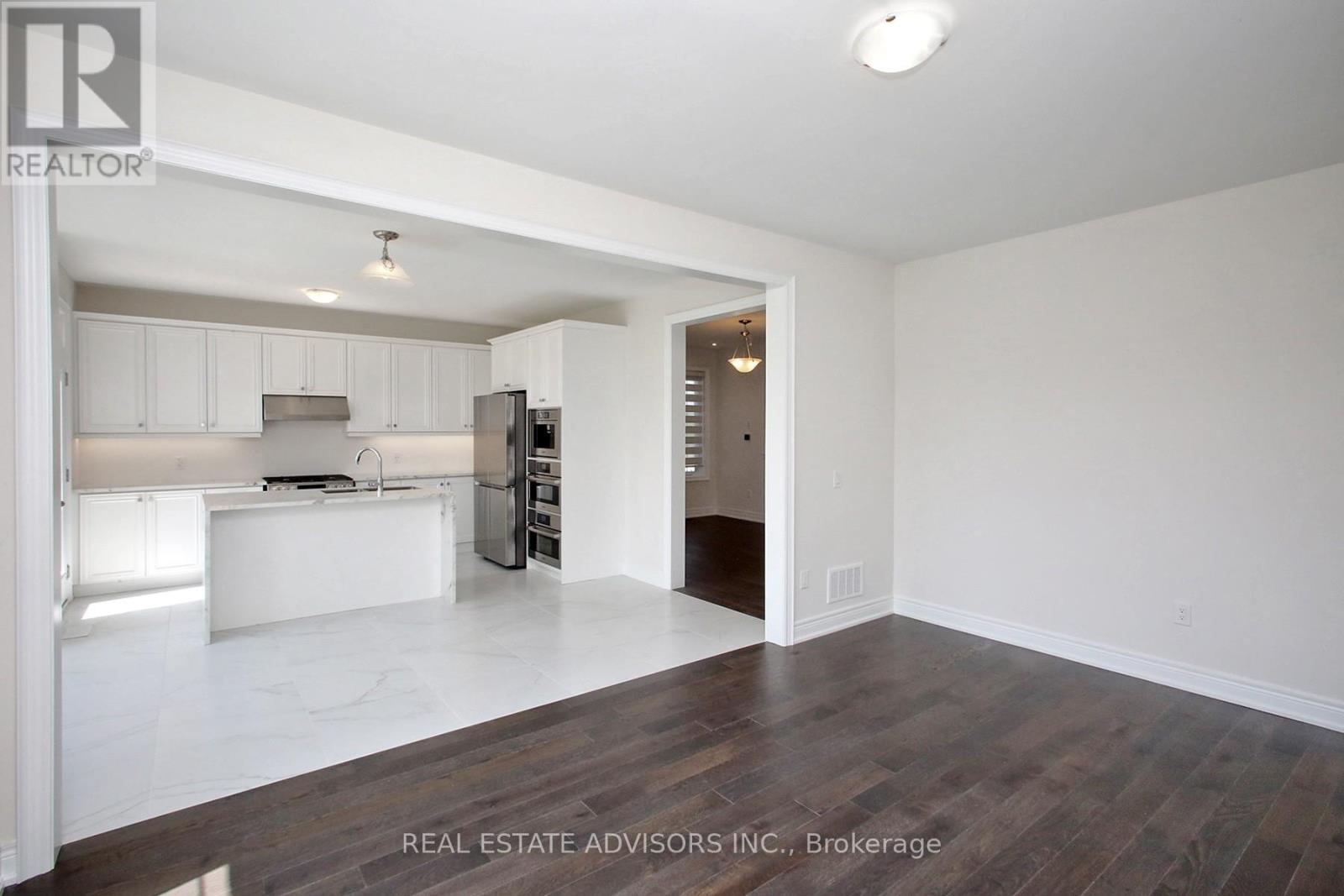 289 BEN SINCLAIR AVENUE