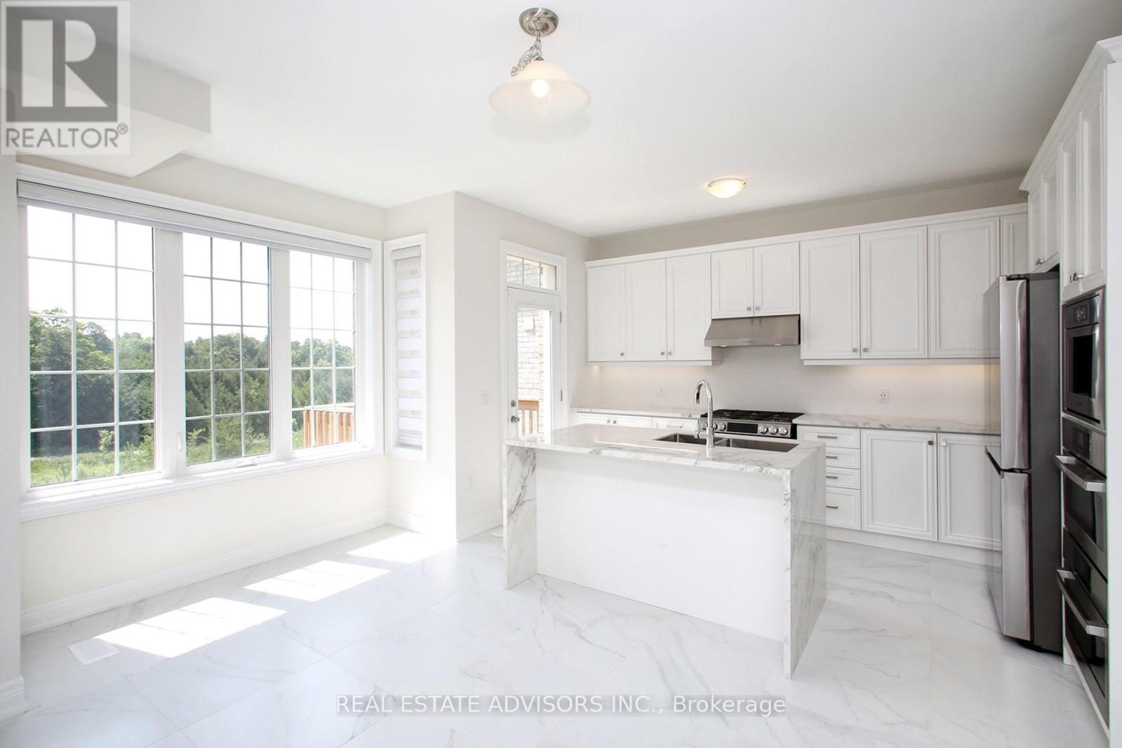 289 BEN SINCLAIR AVENUE