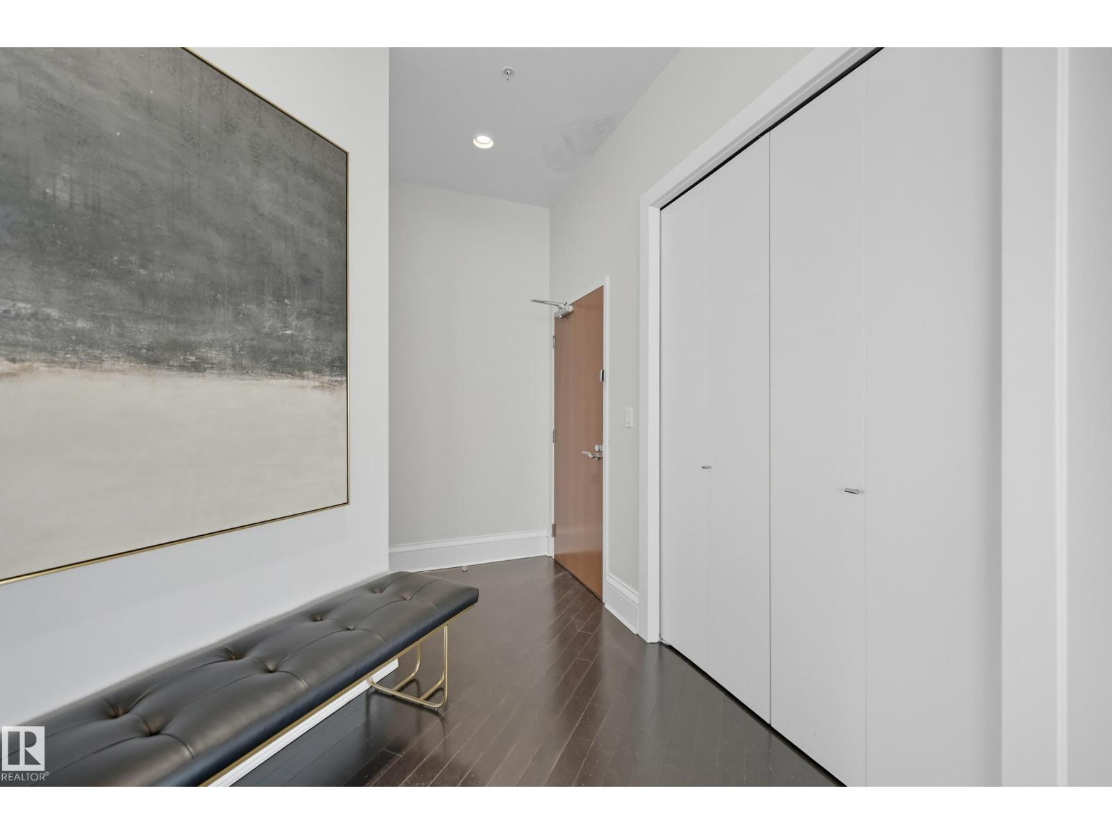 #3502 10152 104 ST NW