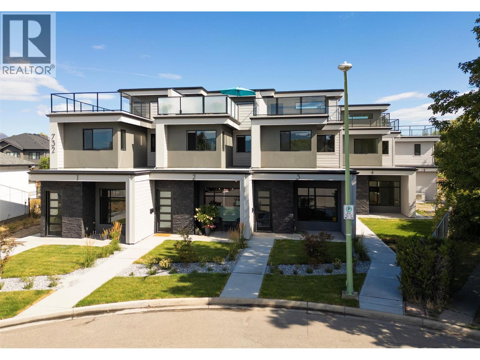 732 Coopland Crescent Unit# 1