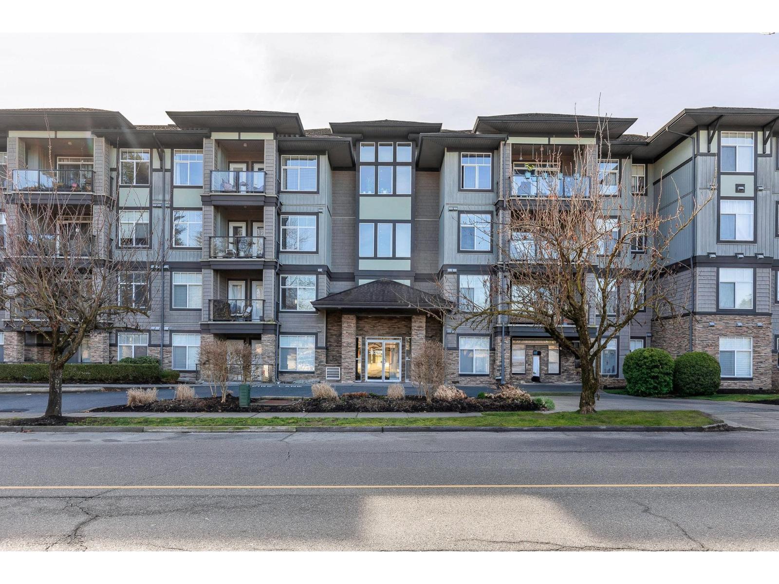 105 33338 MAYFAIR AVENUE