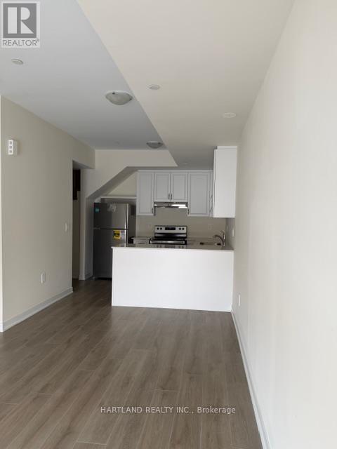 223 - 1695 DERSAN STREET