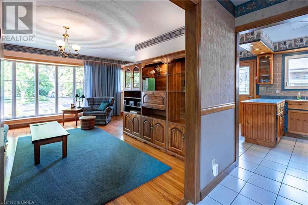 50 PALM Crescent
