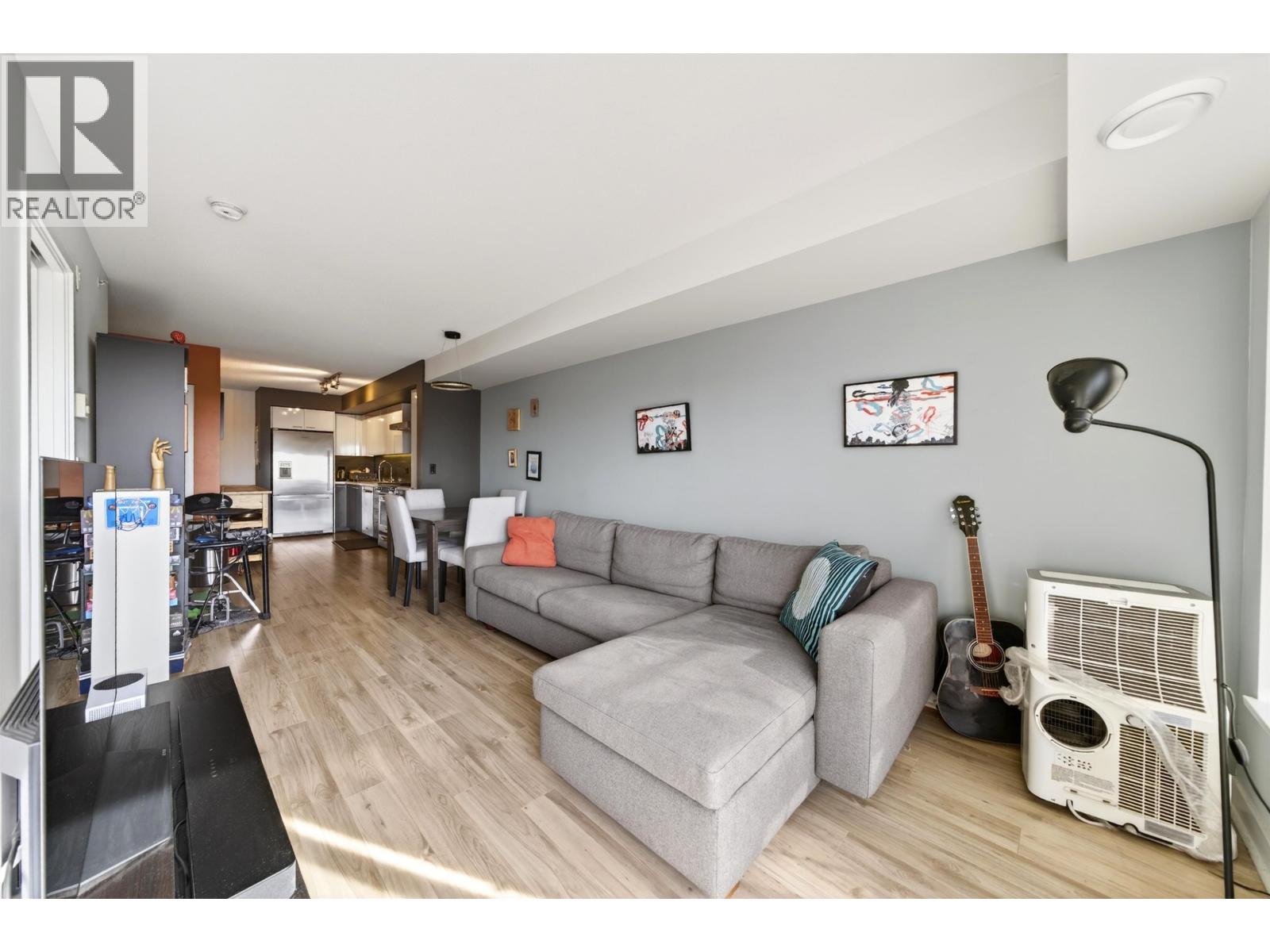 506 2888 E 2ND AVENUE