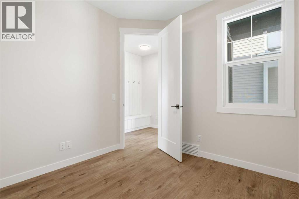 358 Kinniburgh Loop
