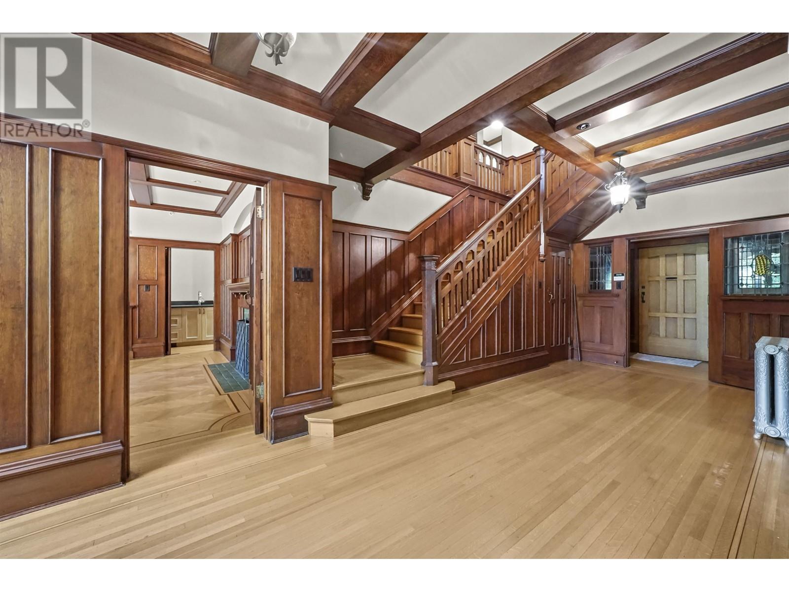 1637 ANGUS DRIVE
