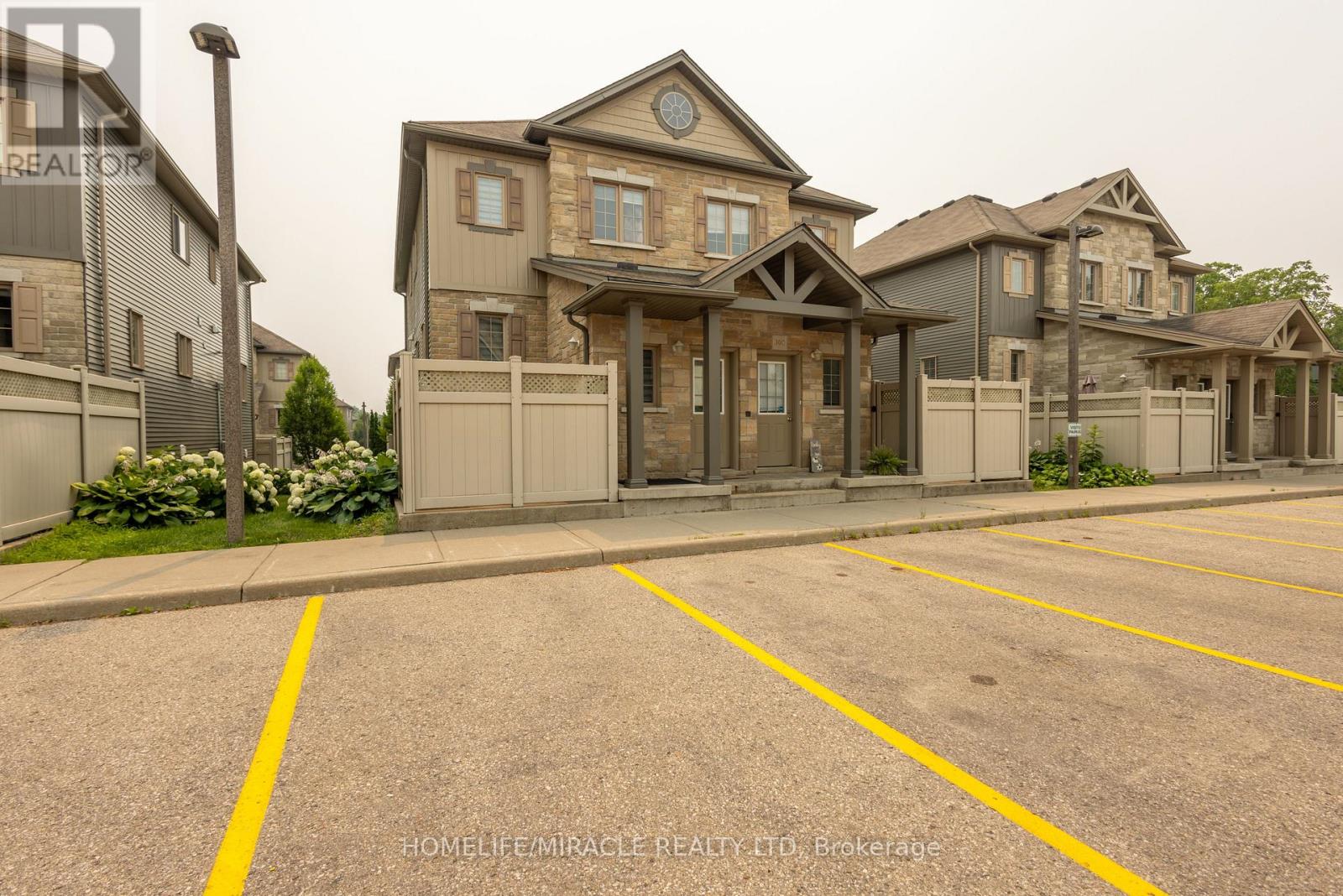 30B - 931 GLASGOW STREET